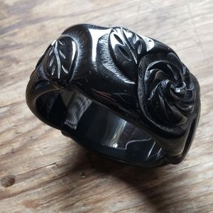 BLACK ROSES Lucite Wide Bangle